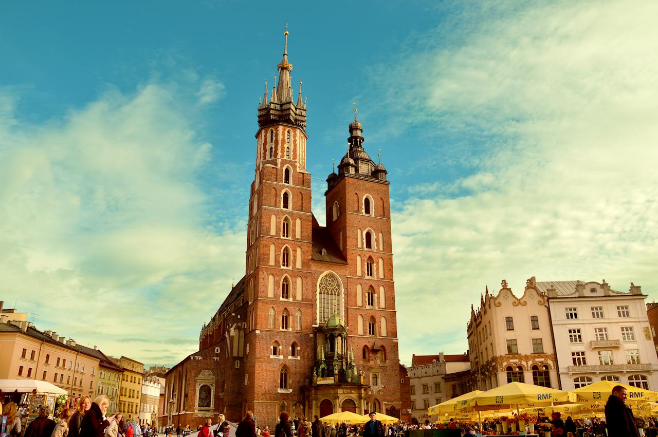 Краков: cамые красивые места, которые стоит увидеть во время поездки в Польшу