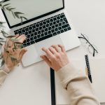 Как повысить продуктивность: «безобидная» привычка, которая ее убивает