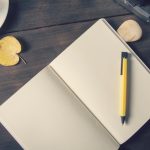 Выигрышно или выгрышно: как правильно пишется слово на русском