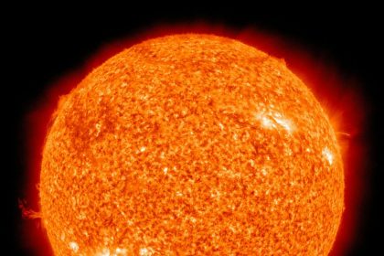 Магнитные бури в октябре 2025 года: прогноз и рекомендации