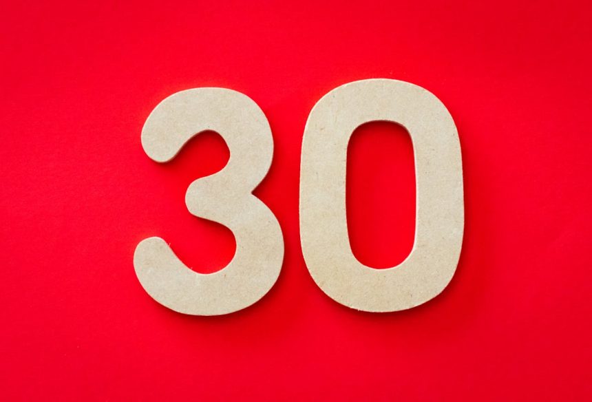 Число 30 в нумерологии: символы, значение и влияние на судьбу