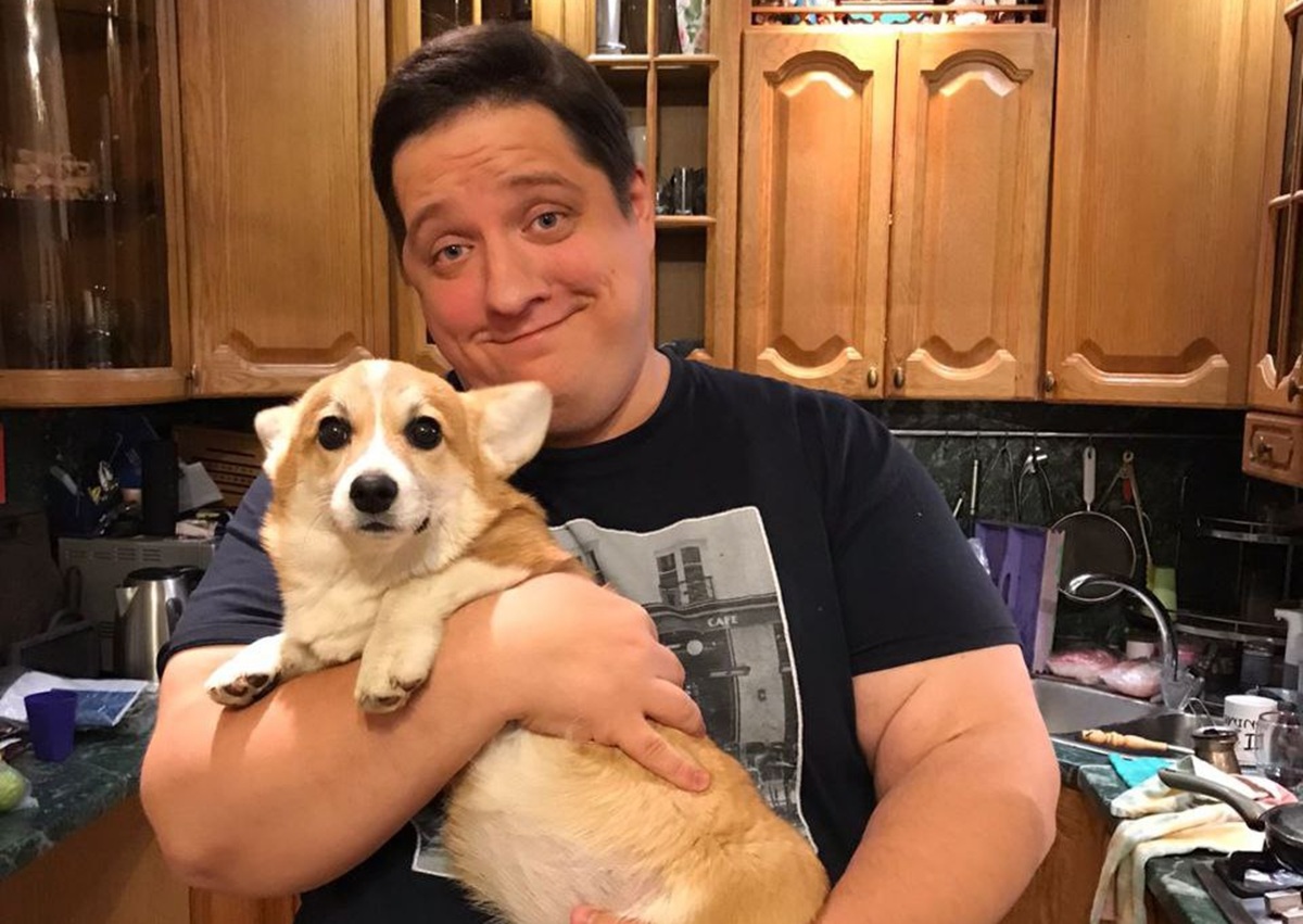 Умер актёр Роман Попов, сыгравший Мухича в «Полицейском с Рублёвки»