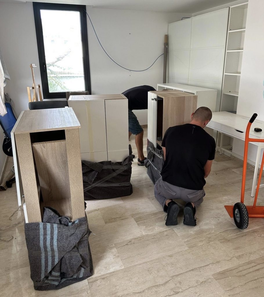 Сборка мебели без стресса: как собрать и разобрать её, не ломая себе голову