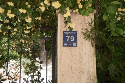 Число 79 в нумерологии: значение и влияние на любовь, карьеру и жизнь