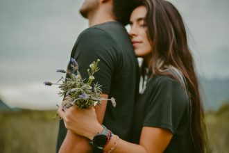 Лошадь по восточному гороскопу: характеристика, любовь, работа и совместимость