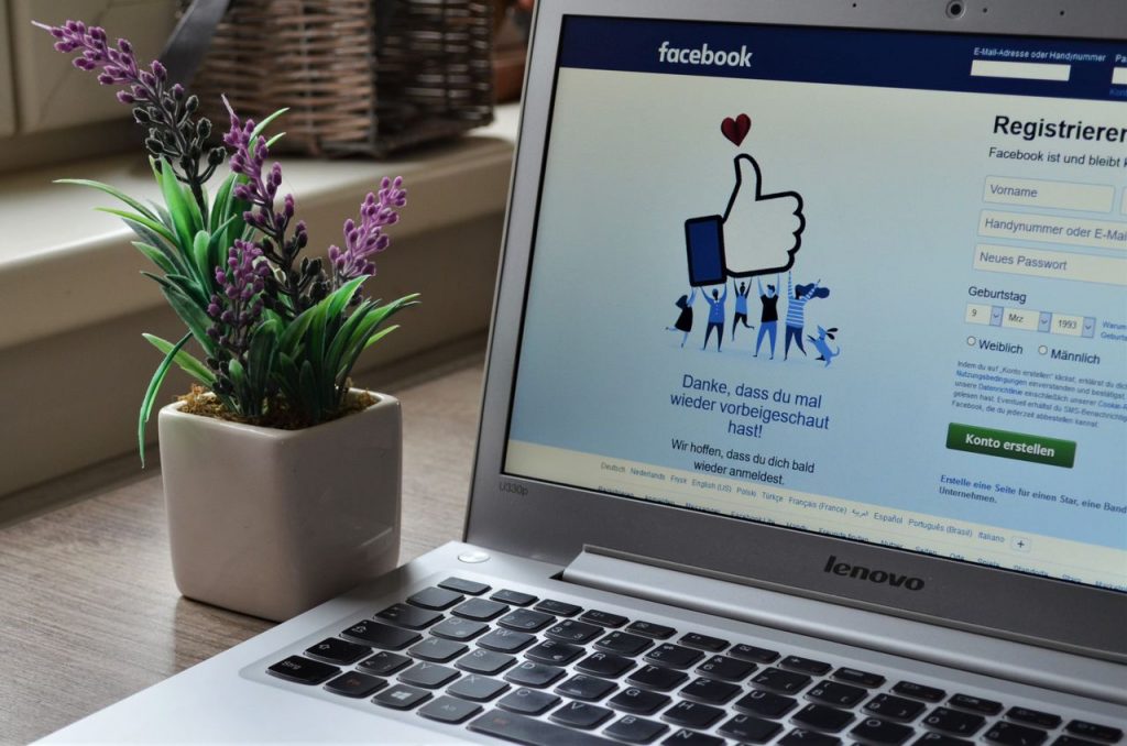 Как изменить пароль на Facebook 2026: пошаговая инструкция для телефона и ноутбука