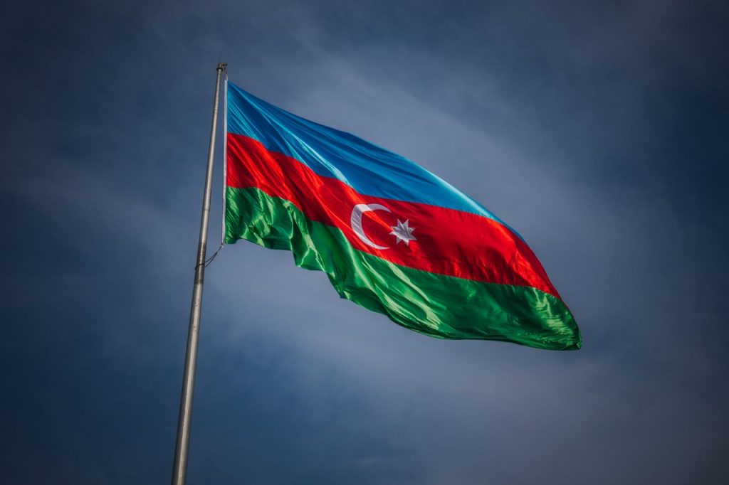 Матюки на азербайджанском: популярные грубые фразы и их значение
