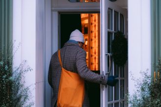 Почему нельзя возвращаться домой с полдороги: что означает примета и какие неприятности она предвещает